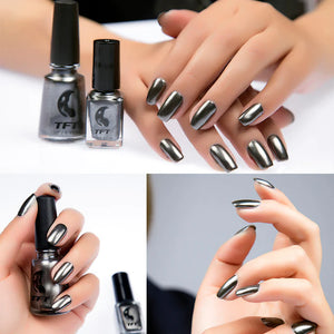 Esmalte de uñas espejo